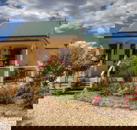 Autumn Affair Cottage 7 - Tourism Brisbane