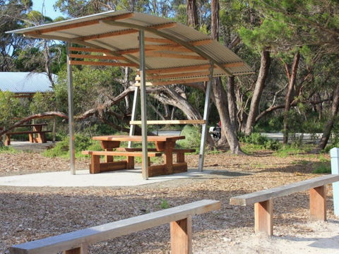 Brown Beach Camp Ground - Tourism Brisbane 0