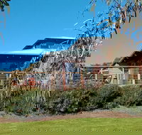 Butler's Bend Holiday Villa - Tourism Brisbane