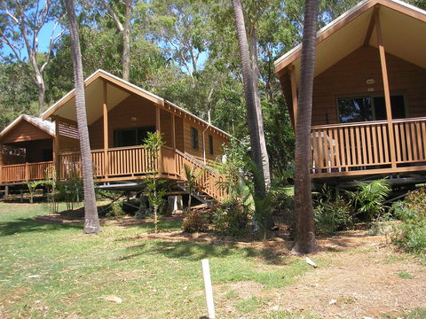 Captain Cook Holiday Village - Brisbane Tourism 0