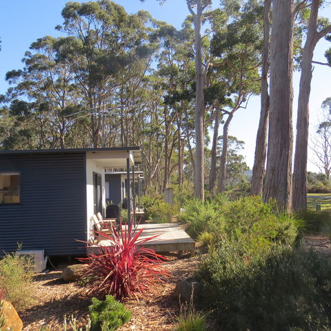 Captain Cook Holiday Park - Tourism Brisbane 0