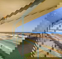 Century 21 SouthCoast Sun and Fun - Tourism Brisbane