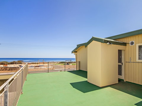 Century 21 SouthCoast: Sun And Fun - Tourism Brisbane 1