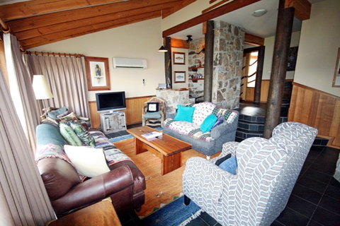 Edzell - Tourism Brisbane 1