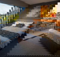 Gladstone Reef Hotel - Tourism Brisbane