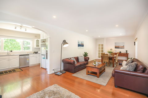 HAHNDORF LODGE - Brisbane Tourism 7