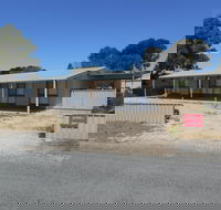 Hardwicke Beach House - Brisbane Tourism