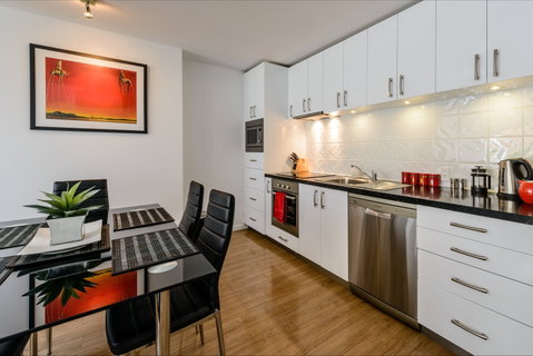 Hobart Cityscape Apartment 2 Pascoe - Tourism Brisbane 3