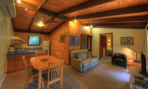 Kiewa Country Cottages - Brisbane 4u 4