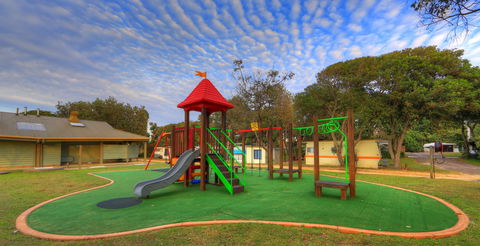 Lakesea Park - Tourism Brisbane 4