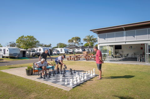 Maroochydore Beach Holiday Park - Tourism Brisbane 4