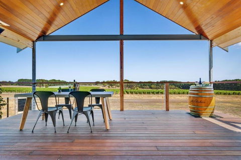 McGlashan Estate Luxury Eco Villas - Tourism Brisbane 0