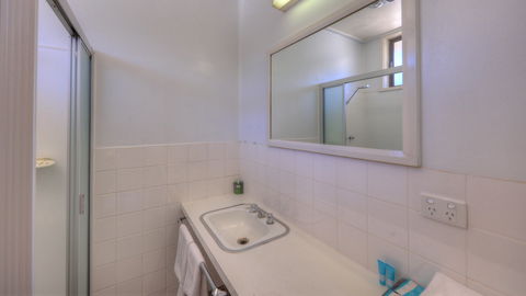Paruna Motel - Brisbane Tourism 6