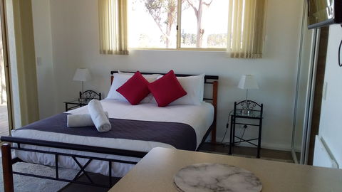 Pelican Point Sanctuary - Tourism Brisbane 5