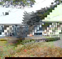 Phinney's Holiday Cottage Hyams Beach - Brisbane Tourism