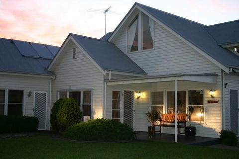 Ruby's Queenscliff - Brisbane Tourism 0