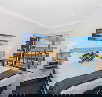 Seascape Accommodation - Tourism Brisbane