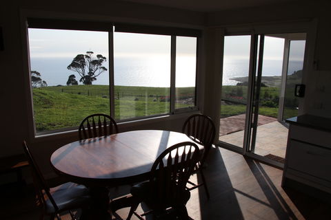 Seaside Farm Retreat - Tourism Brisbane 0