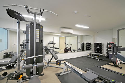 St George's Defence Holiday Suites Incorporating The Garland Luxury Apartments - Brisbane 4u 6