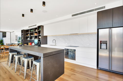 Stunning Luxury Home - Brisbane 4u 3