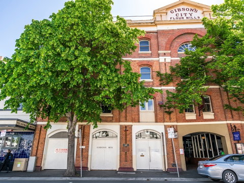 Sullivans Cove Apartments - Gibsons Mill - Tourism Brisbane 1