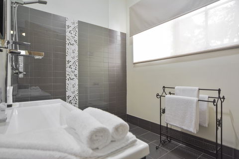 The Pines Bed And Breakfast - Brisbane 4u 5
