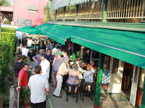 The Eltham Hotel - Brisbane 4u 0