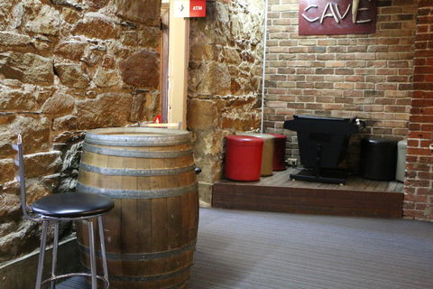 The Royal Hotel Bungendore - Brisbane 4u 3