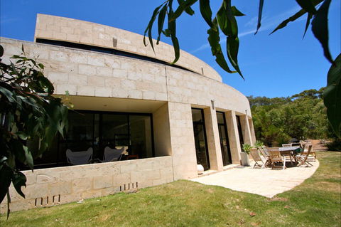 The Summer House - Brisbane 4u 0