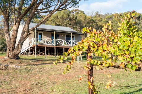 The Sleeping Lady Private Retreat - Tourism Brisbane 0