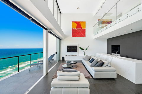 ULTIQA Air On Broadbeach - Tourism Brisbane 0