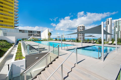 ULTIQA Air On Broadbeach - Tourism Brisbane 1