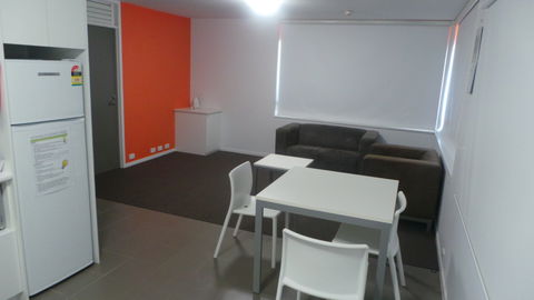 University Of Canberra Village - Brisbane 4u 8