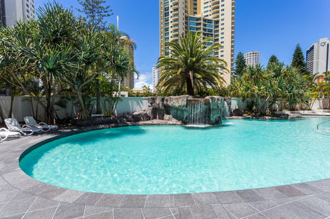 Alpha Sovereign Hotel - Brisbane 4u 1