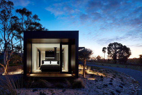 Cadole Avalon - Tourism Brisbane 1