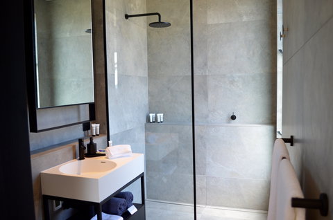 Cadole Avalon - Tourism Brisbane 2