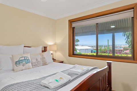 Century21 SouthCoast: Reef & Vines Port Noarlunga - Tourism Brisbane 0