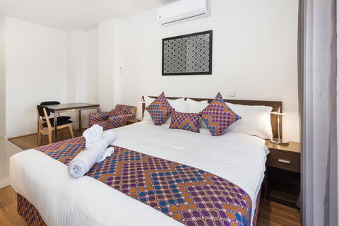 City Edge Dandenong Apartment Hotel - Brisbane Tourism 1