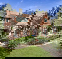 Holm Lea Country Estate - Brisbane Tourism