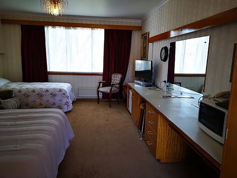 Mayfair Motel On Cavell - Tourism Brisbane 2