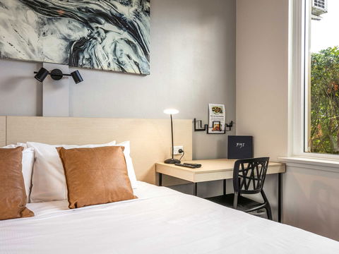 Nightcap At Colyton Hotel - Tourism Brisbane 0