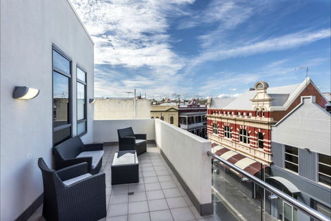 Quality Suites Fremantle - Tourism Brisbane 0