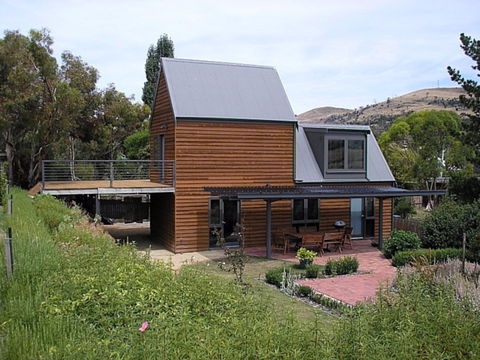 Red Brier Cottage Accommodation - Tourism Brisbane 0