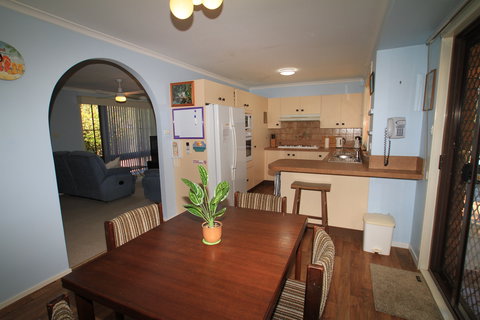 Surfway Holiday Retreat - Brisbane Tourism 1