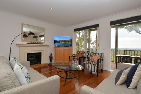 Villa Tranquility - Tourism Brisbane 1