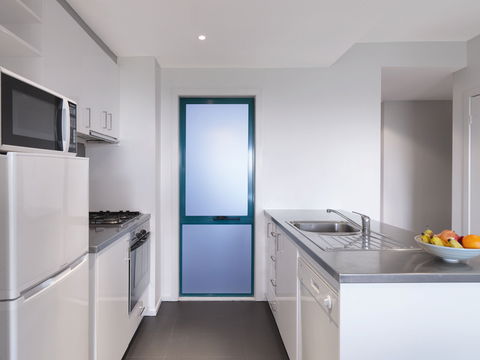 Adina Apartment Hotel St Kilda - Tourism Brisbane 2