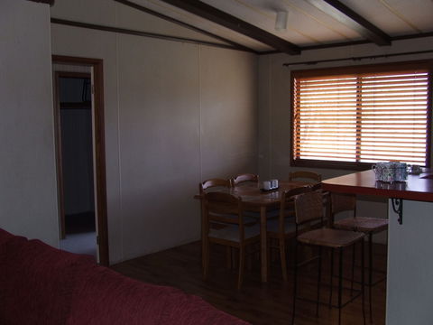 Annabilla Farm Stay - Brisbane 4u 2