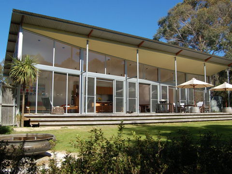 Arthouse Bay Of Fires - Tourism Brisbane 0