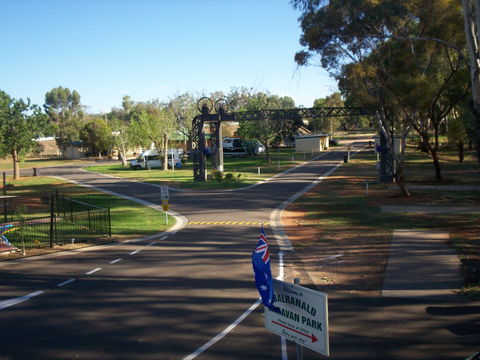 Balranald Caravan Park - Brisbane Tourism 0