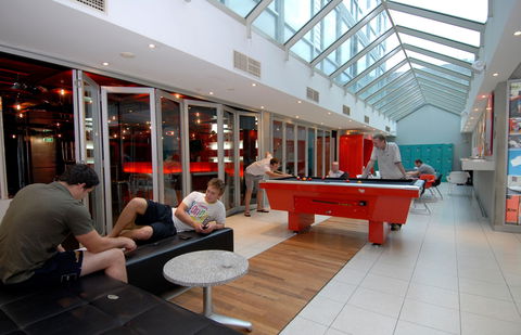 Base Backpackers St Kilda - Tourism Brisbane 1